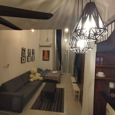 Teddy'S Homestay Cyberjaya Eksteriør billede